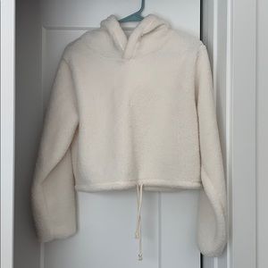 Cropped Sherpa hoodie